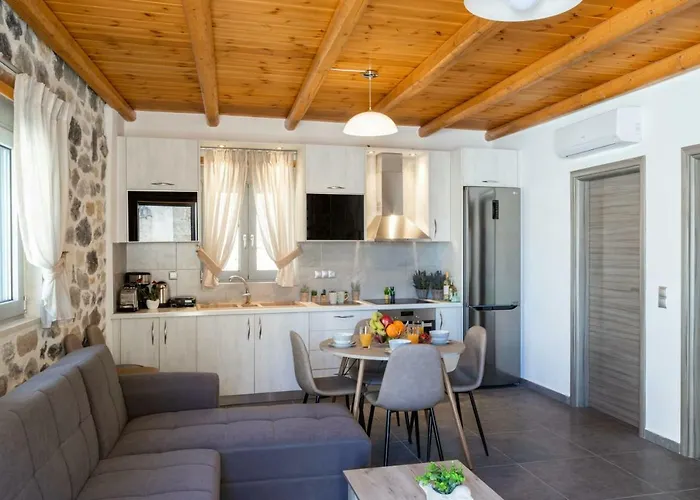 Marilena Natural Stone House, By Hellocrete