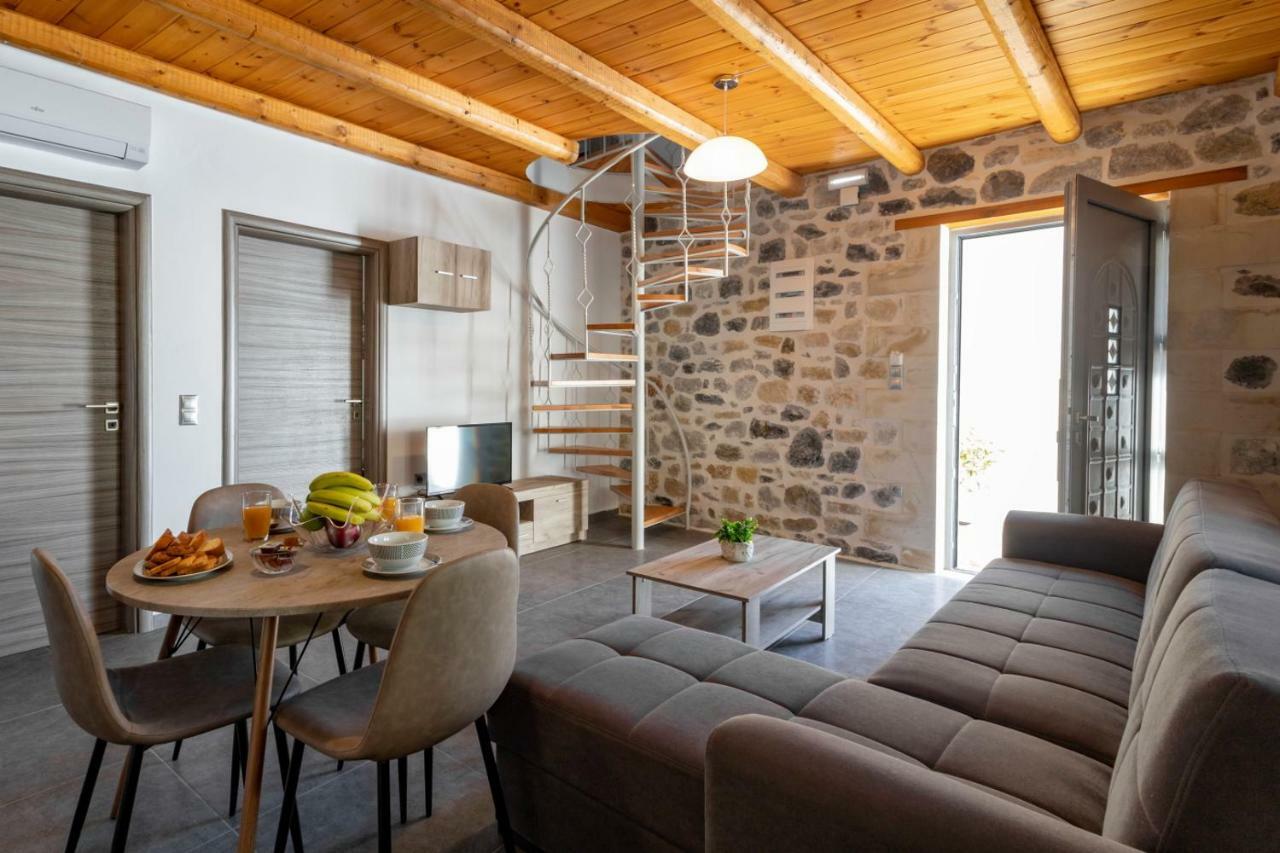 Marilena Natural Stone House, By Hellocrete