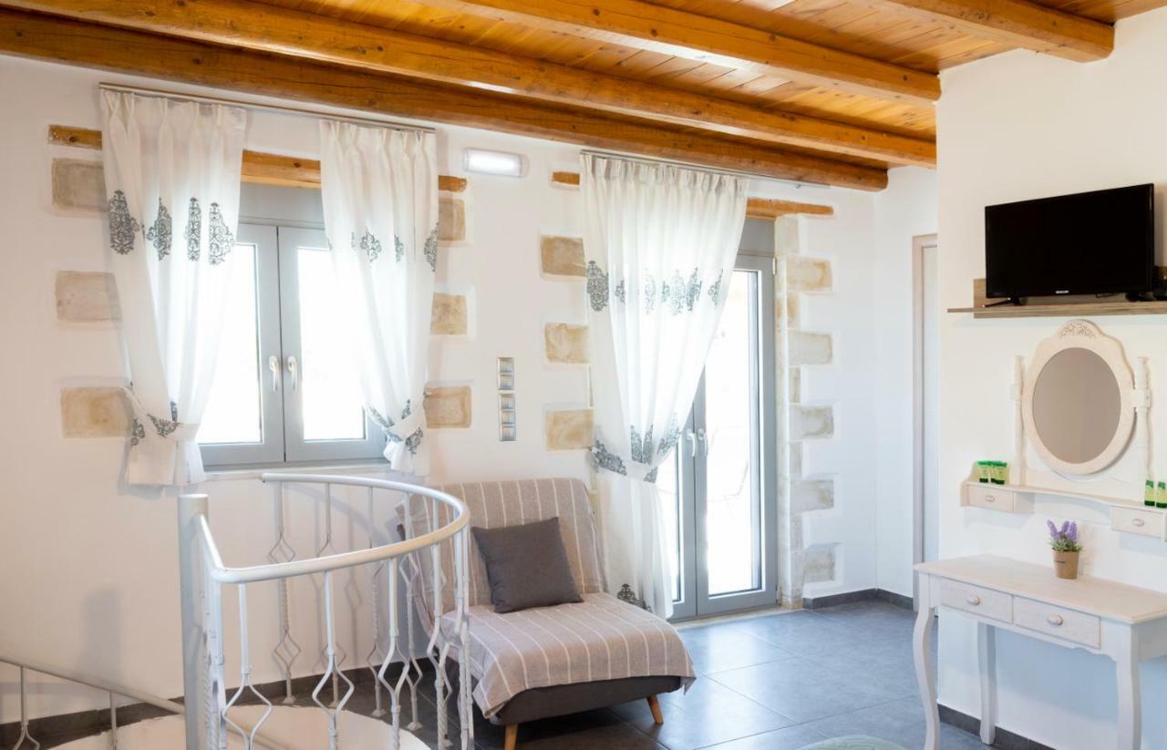 Marilena Natural Stone House, By Hellocrete * Pigi (Crete)