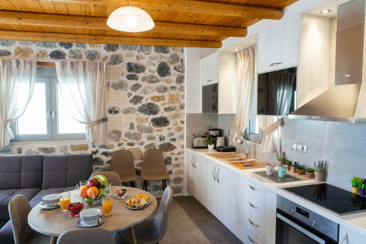 Marilena Natural Stone House, By Hellocrete * Pigi (Crete)
